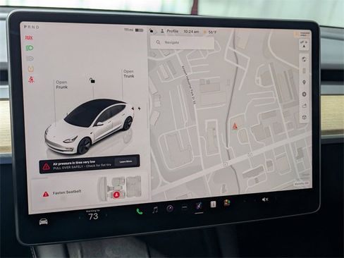 Used 2023 Tesla Model 3 Standard Range image 15