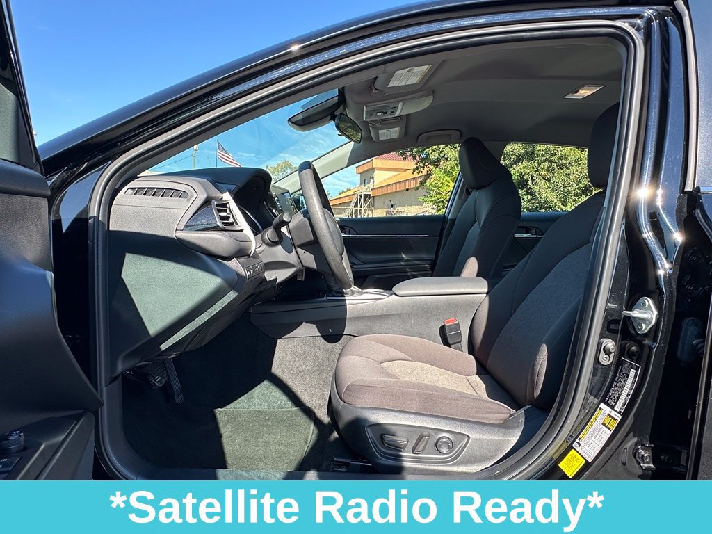 Used 2023 Toyota Camry LE FWD image 15