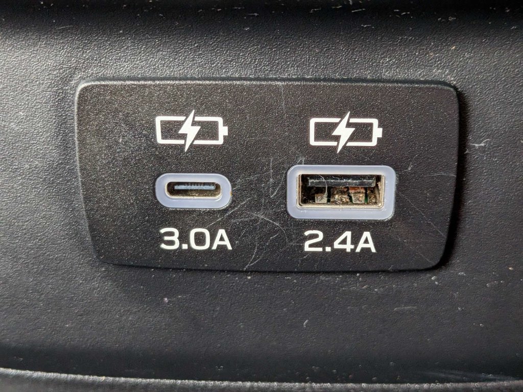 Certified 2025 Subaru Outback Premium AWD/4WD image 17