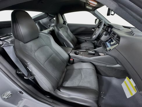 New 2026 Nissan Z Performance w/ Floor Mat Package image 23