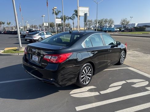 Used 2019 Subaru Legacy 2.5i Premium image 4