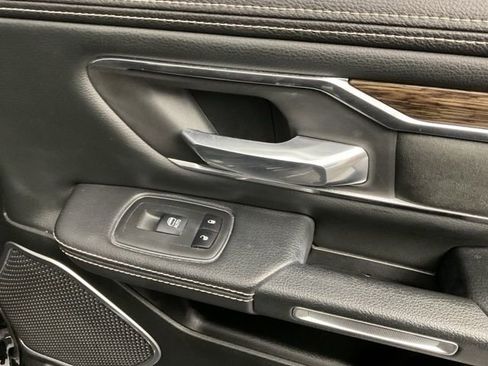 Used 2019 RAM 1500 Laramie image 25