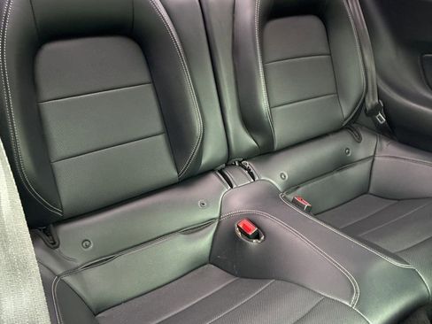 Used 2019 Ford Mustang GT Premium RWD image 11