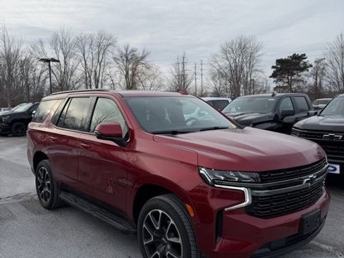 Used 2022 Chevrolet Tahoe RST w/ Luxury Package image 3