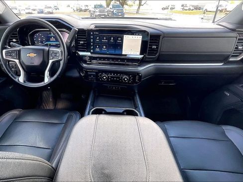Used 2024 Chevrolet Silverado 2500 LTZ w/ LTZ Premium Package AWD/4WD image 7