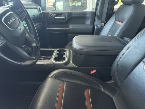 Used 2023 GMC Sierra 2500 AT4 w/ AT4 Preferred Package AWD/4WD image 13