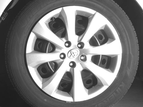 Used 2025 Toyota Corolla LE FWD image 12