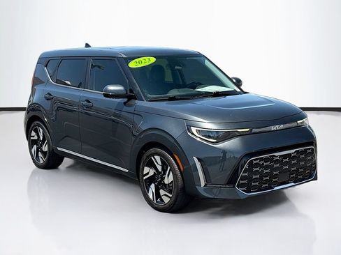 Used 2023 Kia Soul GT-Line w/ GT-Line Technology Package FWD image 3
