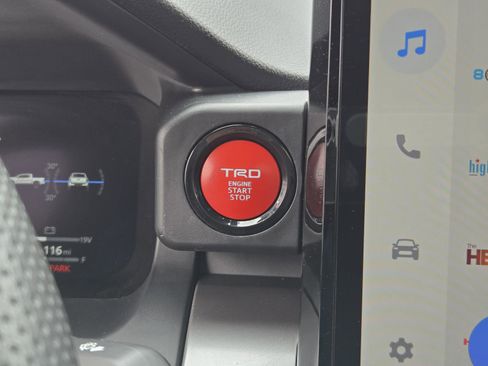 Used 2024 Toyota Tacoma TRD Sport w/ TRD Sport Upgrade Package AWD/4WD image 10