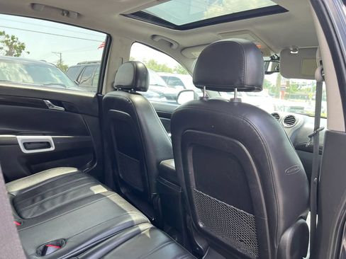 Used 2014 Chevrolet Captiva Sport LTZ FWD image 15