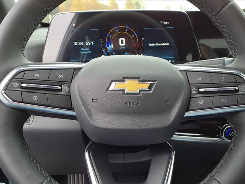 New 2026 Chevrolet Equinox LT w/ Convenience Package II image 12