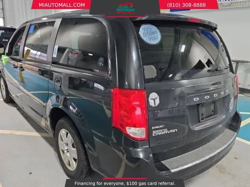 Used 2011 Dodge Grand Caravan Express image 2