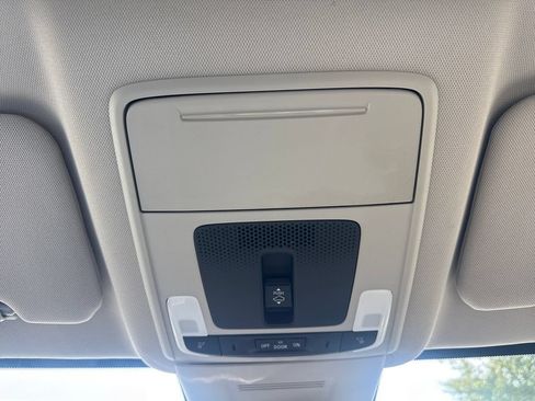 Certified 2023 Honda CR-V EX-L image 28