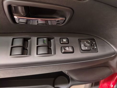 New 2025 Mitsubishi Outlander Sport ES image 17