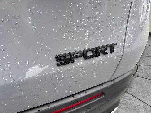 Used 2026 Honda HR-V Sport image 28