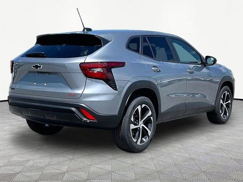 New 2026 Chevrolet Trax RS FWD image 6