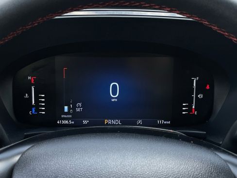 Used 2023 Ford Escape ST-Line image 16