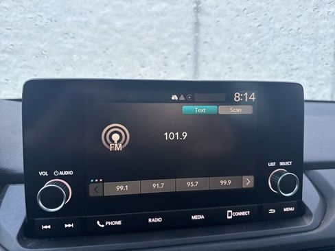 Certified 2023 Honda Accord LX image 21