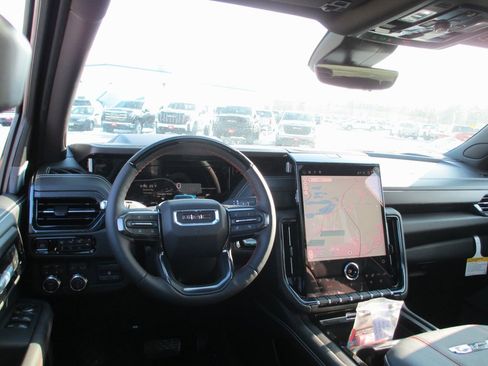 New 2026 GMC Yukon AT4 Ultimate image 14