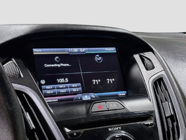 Used 2014 Ford Focus Titanium FWD image 15