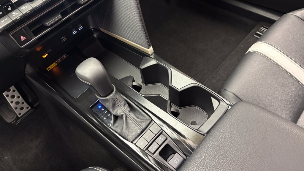 Certified 2025 Toyota Camry SE w/ Convenience Package FWD image 24