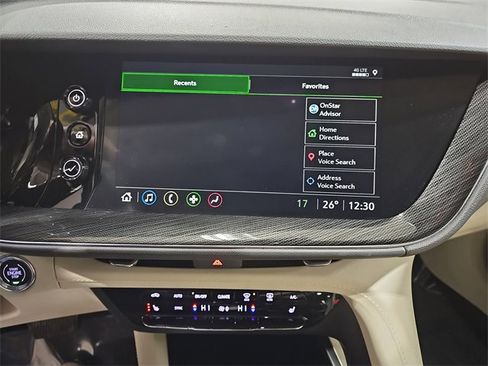 Used 2023 Buick Envision Essence image 23