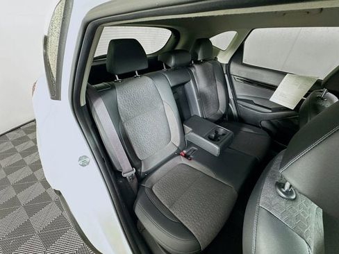 Certified 2025 Kia Seltos S image 26