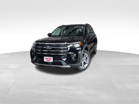 New 2026 Ford Explorer Active w/ Active Comfort Package AWD/4WD image 1