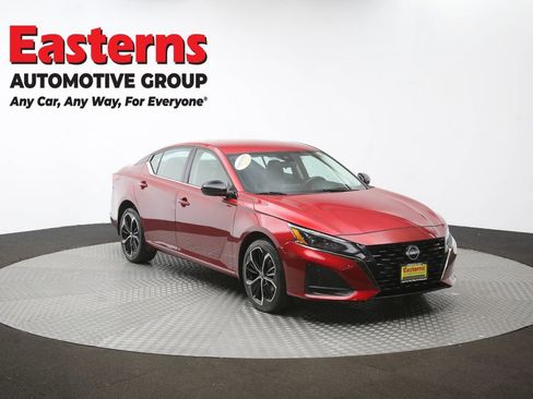 Used 2023 Nissan Altima 2.5 SR AWD/4WD image 48