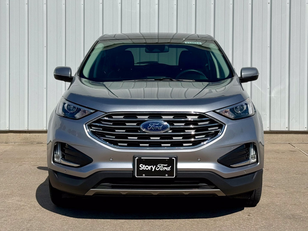 Used 2024 Ford Edge Titanium AWD/4WD image 9