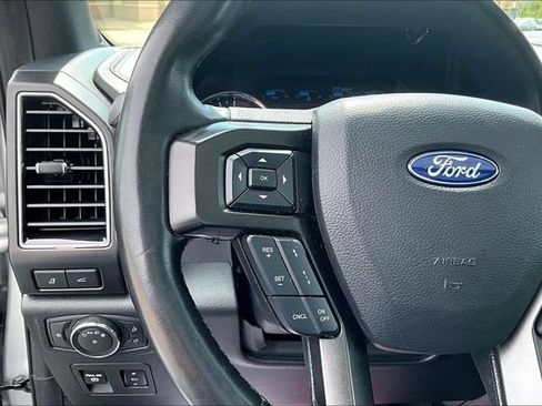 Used 2019 Ford Expedition Limited w/ Equipment Group 301A RWD image 11