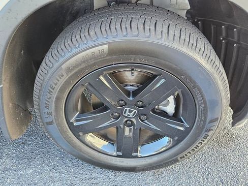 Used 2023 Honda Ridgeline Black Edition image 11