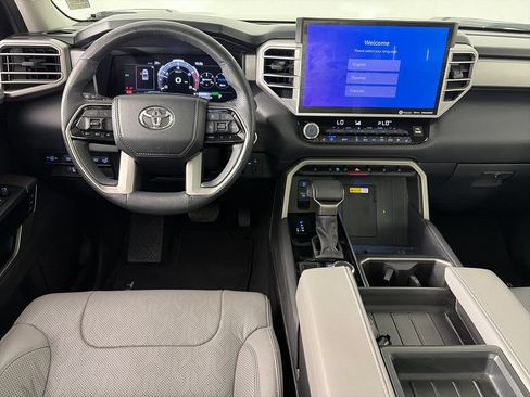 Used 2024 Toyota Tundra Limited AWD/4WD image 14