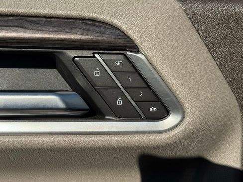 Used 2025 Chevrolet Silverado 1500 LTZ w/ Technology Package image 35