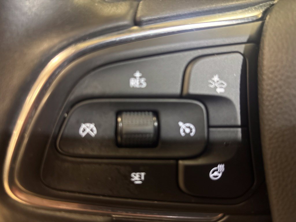 Used 2021 Buick Envision Preferred AWD/4WD image 17
