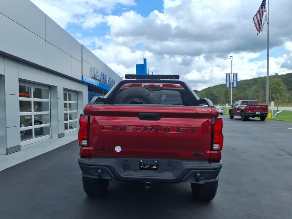 Used 2024 Chevrolet Colorado ZR2 w/ ZR2 Bison Edition AWD/4WD image 6