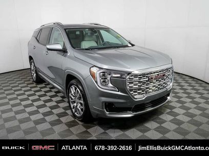 Used 2024 GMC Terrain Denali w/ Denali Premium Package