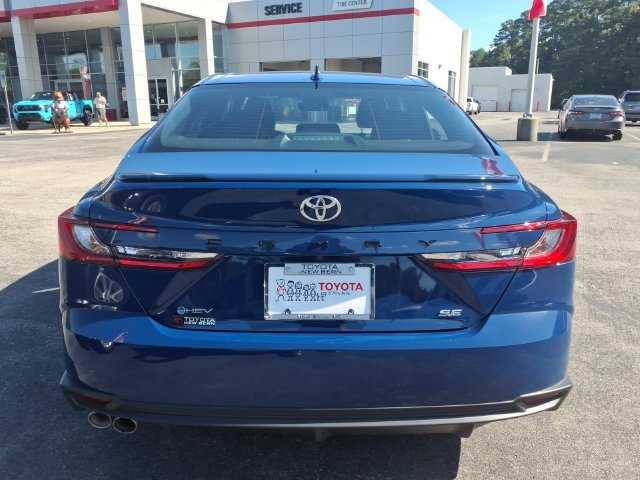 Used 2026 Toyota Camry SE w/ Convenience Package FWD image 2