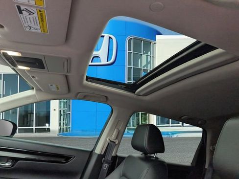 Used 2025 Honda CR-V EX-L image 18