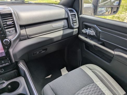 New 2026 RAM 3500 Big Horn AWD/4WD image 14
