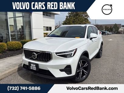 Certified 2025 Volvo XC40 B5 Core