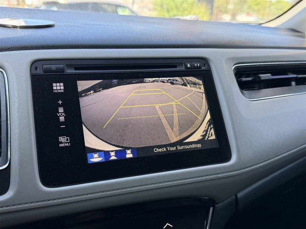Used 2017 Honda HR-V EX image 18