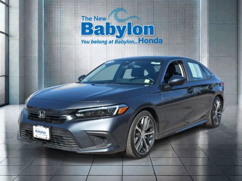Used 2024 Honda Civic Touring image 1