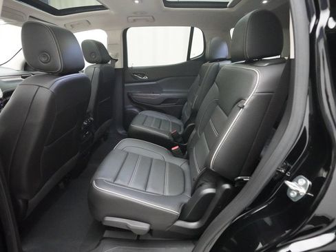 Used 2023 GMC Acadia Denali w/ Trailering Package FWD image 16