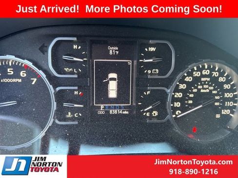 Used 2019 Toyota Tundra SR5 w/ SR5 Upgrade Package image 14