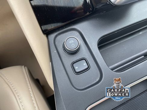 Used 2025 Acura MDX SH-AWD w/ Technology Package image 34