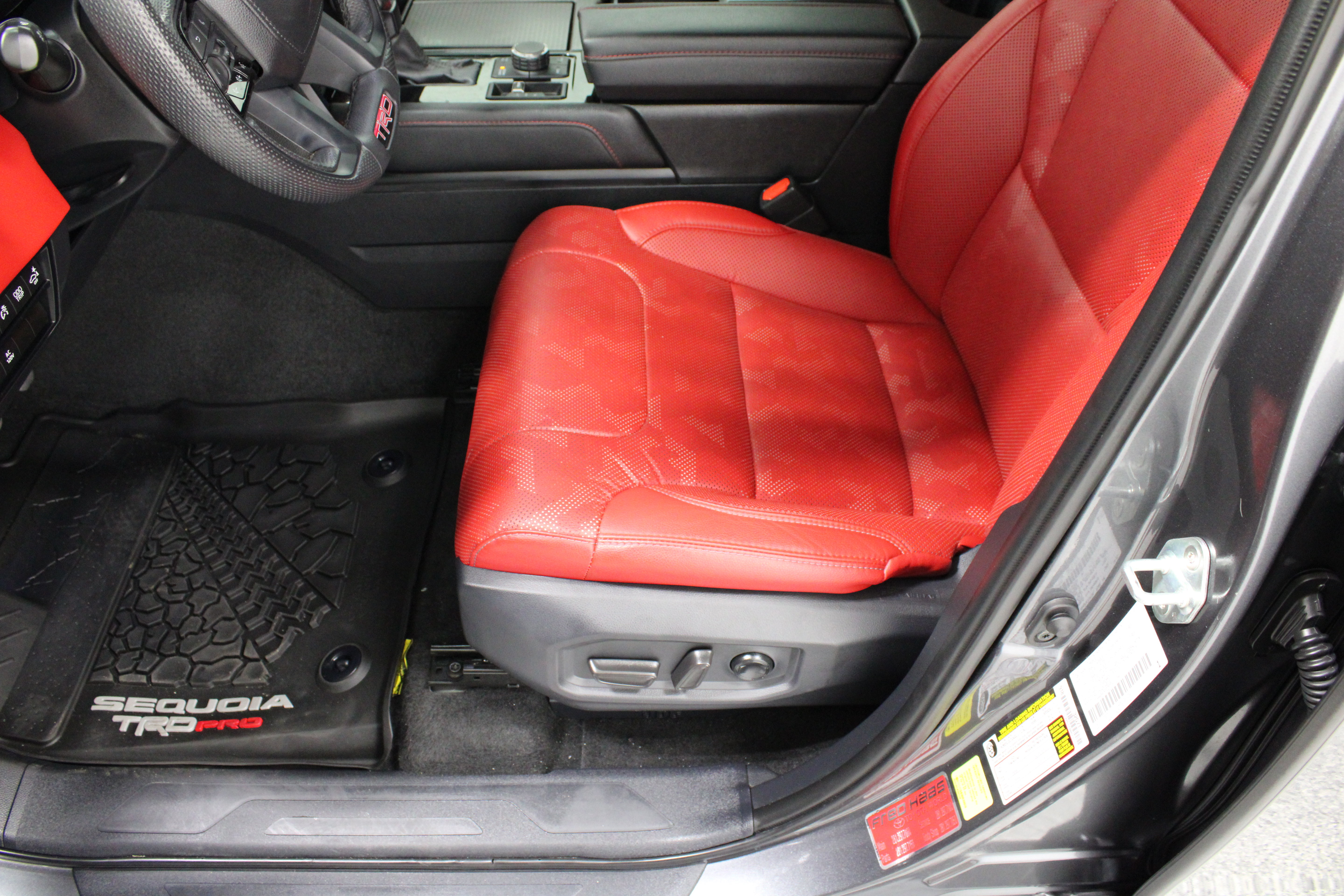 Certified 2024 Toyota Sequoia TRD Pro AWD/4WD image 15