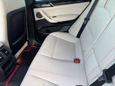 Used 2018 BMW X4 xDrive28i w/ Premium Package Enhanced AWD/4WD image 19