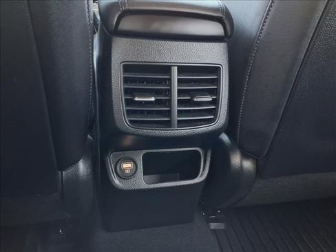 Used 2023 Kia Seltos S w/ Navigation Package image 24