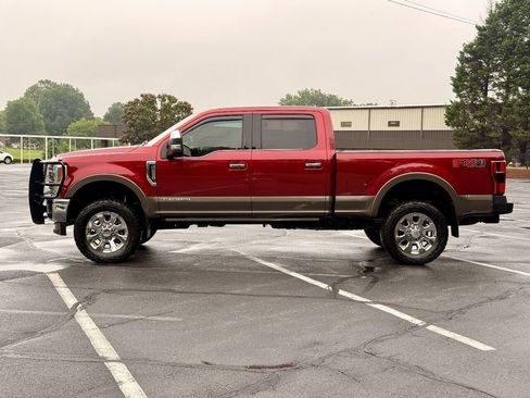 Used 2017 Ford F250 King Ranch w/ King Ranch Ultimate Package AWD/4WD image 9